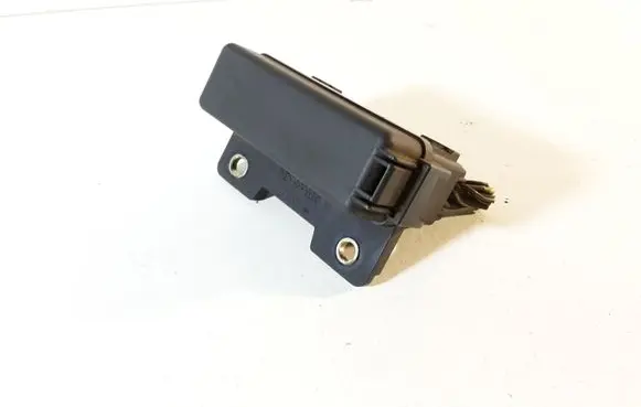 Toyota Corolla E120 E130 Relay mounting block 9008087019 9008087012 5156
