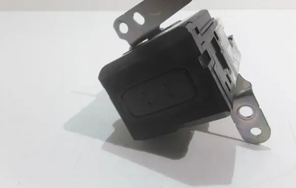 Toyota Corolla Verso AR10 Ignition lock 626399000