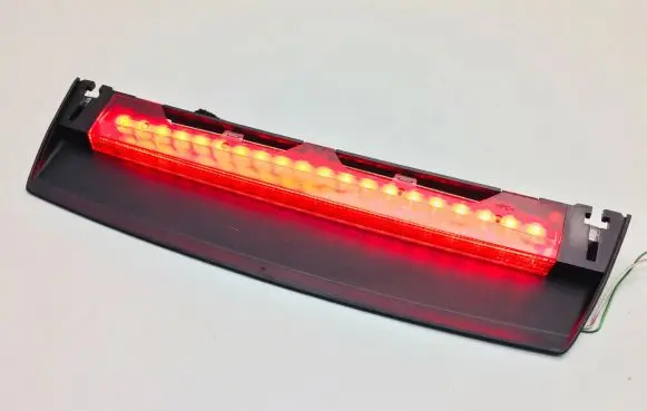 Audi A8 S8 D4 4H Third/center stoplight 4H0945097