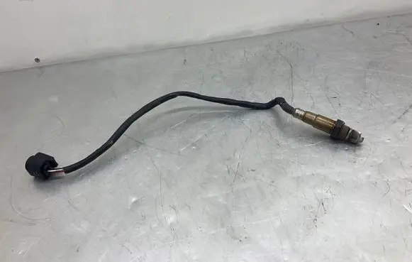 BMW 5 F10 F11 Lambda probe sensor 7576673 0258017187
