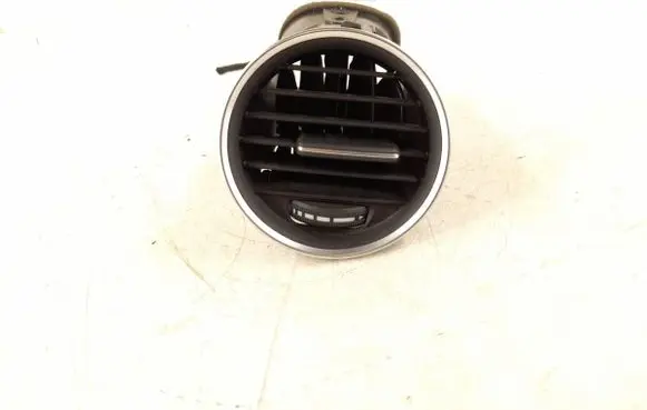 Dashboard side air vent grill/cover trim