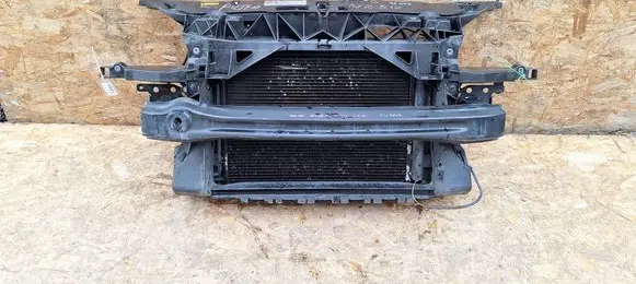 Seat Altea XL Radiator support slam panel 5P0805558B 1K0121205AC