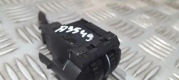 Volkswagen Golf V Headlight level height control switch 1K0941333