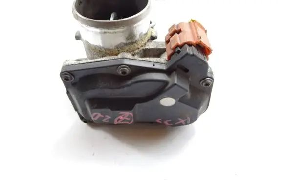 Hyundai ix35 Throttle valve 351002F000