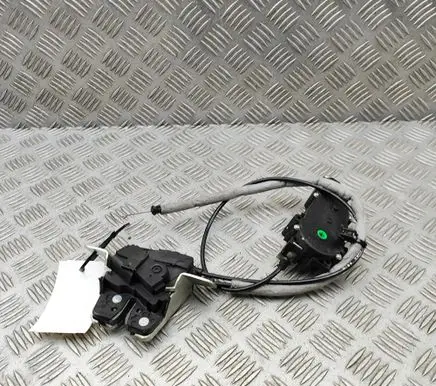 Tesla Model S Tailgate/trunk/boot lock/catch/latch 6NW009424