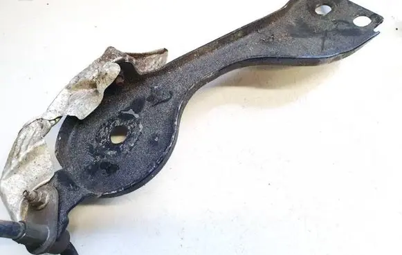 Land Rover Range Rover Evoque L551 Engine mounting bracket j9c35c365af j9c3-5c365-af