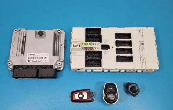 BMW 3 F30 F35 F31 Engine control unit/module ECU 0281019680 IMPRK1531372