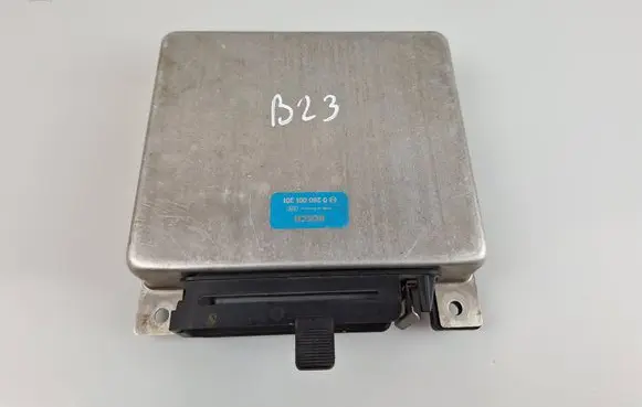 BMW 3 E30 Engine control unit/module 0280001301