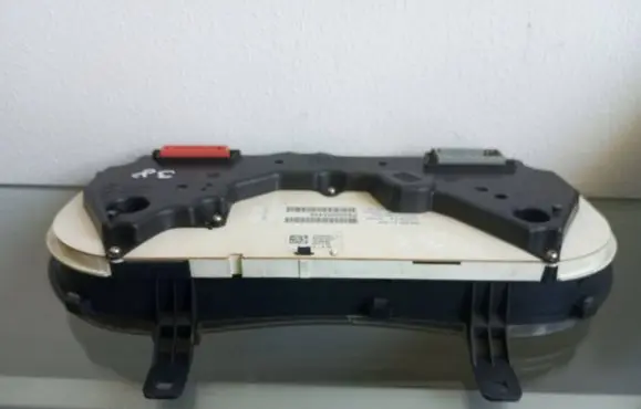 Renault Trafic II (X83) Speedometer (instrument cluster) P8200252449 216715708 NS0115157K