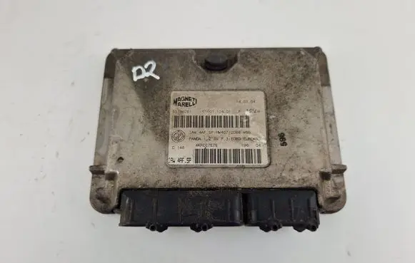 Fiat Panda III Engine control unit/module 55196261 6160112401