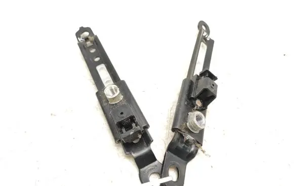 Subaru Outback Seat belt adjustment rail D526001