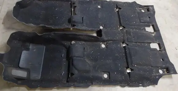 Toyota RAV 4 (XA30) Interior carpet 5851042820