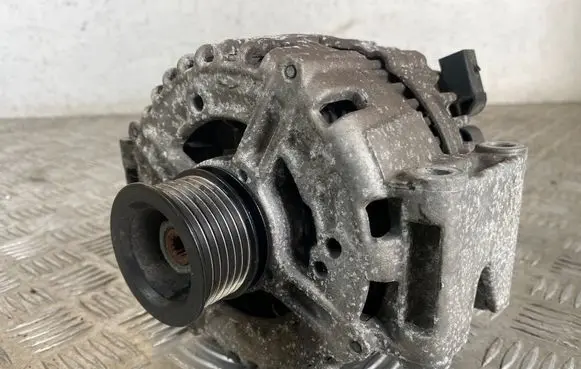 Mercedes-Benz S W221 Generator/alternator A0131545602 0121715014
