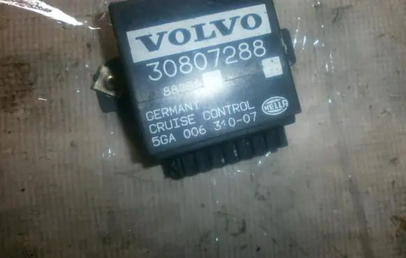 Volvo S40, V40 Cruise control unit/module 30807288