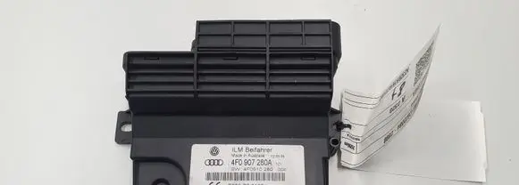 Audi A6 S6 C6 4F Power management control unit 4F0907280A