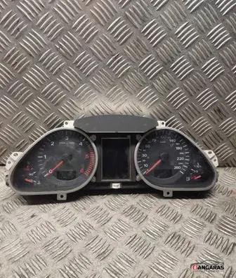 Audi A6 S6 C6 4F Speedometer (instrument cluster) 4f0920931b