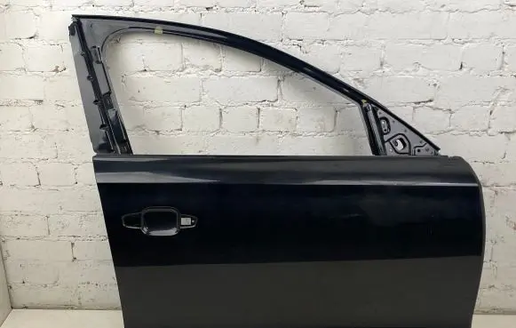 Audi A8 S8 D4 4H Front door