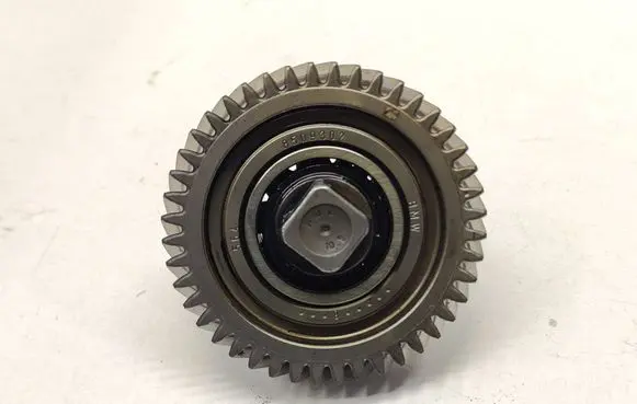 BMW 5 F10 F11 Timing chain sprocket 8509302