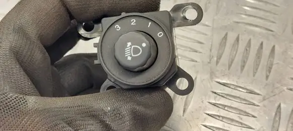 Honda Civic Headlight level height control switch M30424