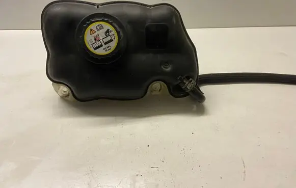Ford Mustang V Coolant expansion tank/reservoir 4R338A080AE