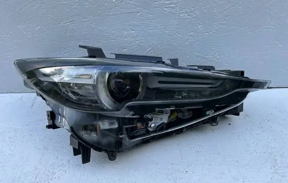 Mazda CX-5 II Headlight/headlamp KB8P-51030H