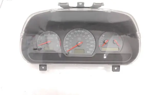 Volvo S40, V40 Speedometer (instrument cluster) 30882718D 30882718 99W30D3