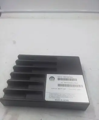 Chrysler Pacifica Sound amplifier 68476878AA HL1AA05515623