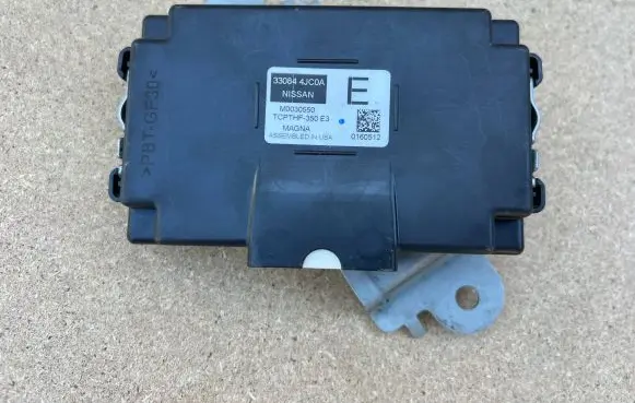 Nissan Navara D23 Gearbox control unit/module M0030550 330844JC0A