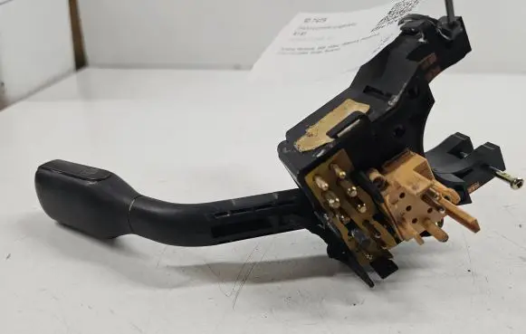 Audi A6 S6 C4 4A Wiper speed switch 