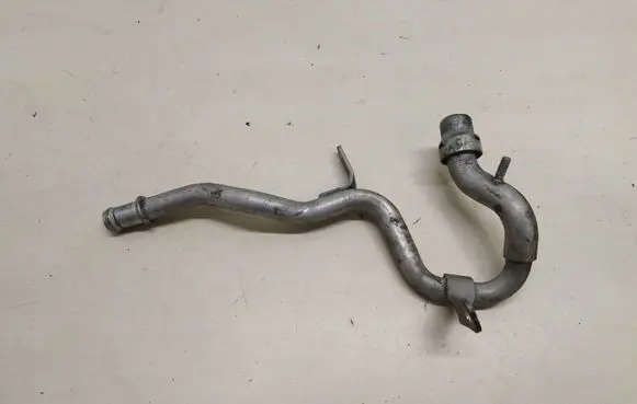 Audi A8 S8 D4 4H Engine coolant pipe/hose 057121507H