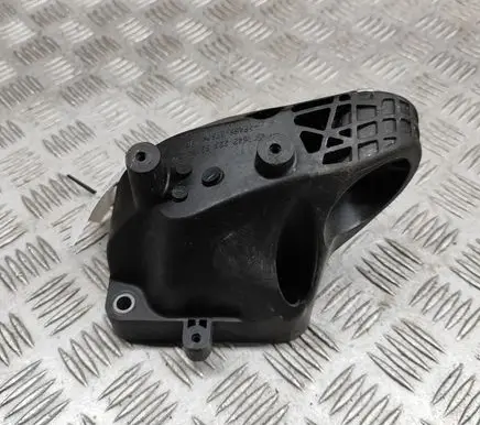 Mercedes-Benz GLE (W166 - C292) Engine mounting bracket A6422236204