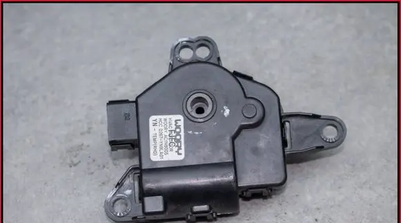 Hyundai ix20 Air flap motor/actuator D267YN9LA01