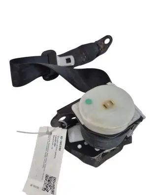 Mazda 6 Rear seatbelt T86245T