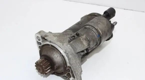 Volkswagen PASSAT CC Starter motor 02E911023Q