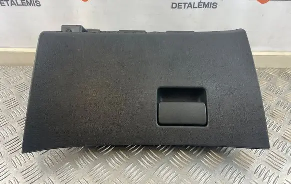 Opel Zafira C Glove box 1130242X