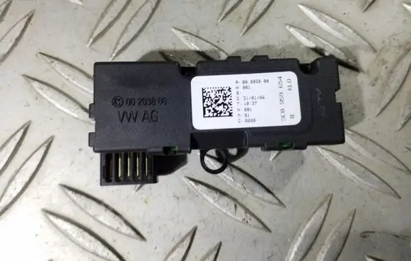 Volkswagen PASSAT B6 Steering angle sensor 3C0959654