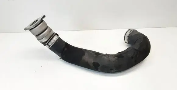 Intercooler hose/pipe