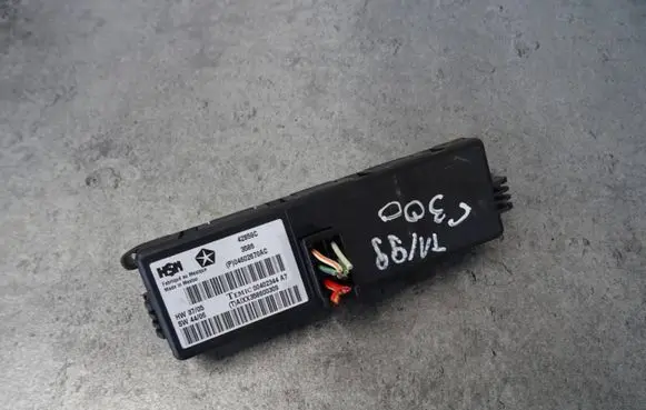 Chrysler 300 - 300C Seat control module P04602670AC 04602670AC 00402344 A7