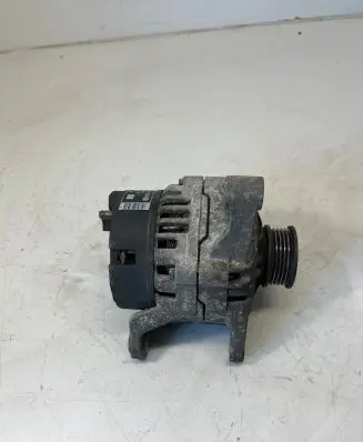 Audi A4 S4 B5 8D Generator/alternator 058903016A 0123320016
