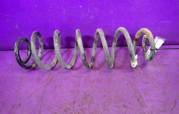 Skoda Octavia Mk3 (5E) Rear coil spring 5Q0511121