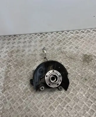Peugeot 5008 II Front wheel hub HD2