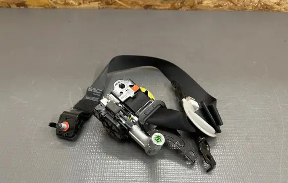 KIA Niro Front seatbelt 8881004200WK 201221A0077 1203P