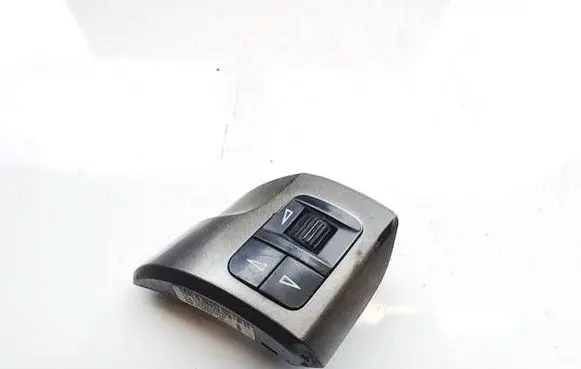 Opel Zafira B Steering wheel buttons/switches 13126750