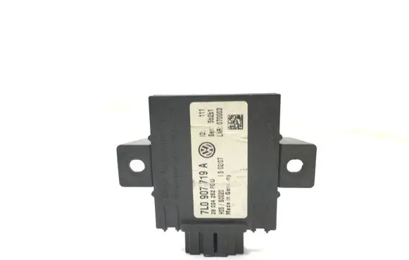 Volkswagen Touareg I Alarm control unit/module 7L0907719A 28024252FGU S0020