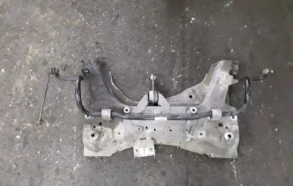 Renault Captur Front subframe