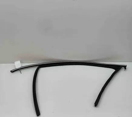 Skoda Octavia Mk3 (5E) Front door glass trim molding 5F9837431A