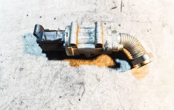 Alfa Romeo 156 EGR valve 55204235
