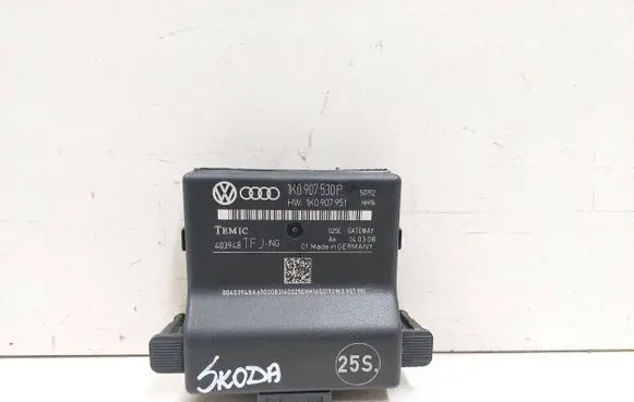 Skoda Octavia Mk2 (1Z) Gateway control module 1K0907530P 1K0907951