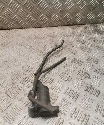 Ford Focus C-MAX Windscreen/windshield washer pump 1s7117k624fd