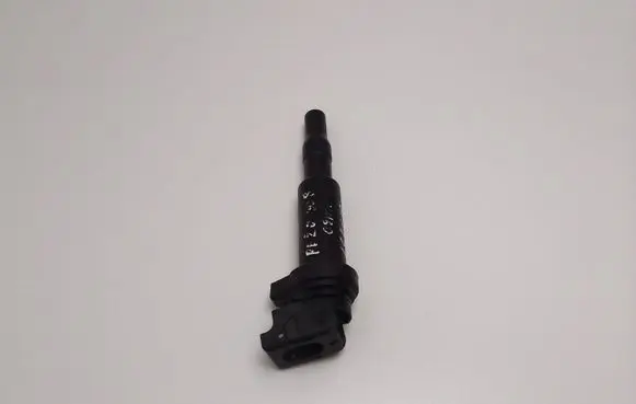 Peugeot 308 High voltage ignition coil V75716438002 0221504470